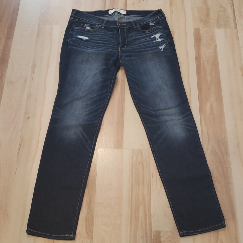 dark blue jeans